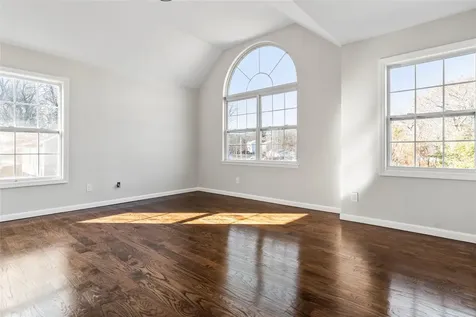 20 Mill Lane Medford NY 11763