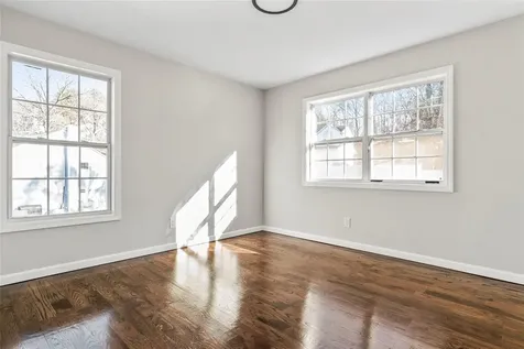 20 Mill Lane Medford NY 11763