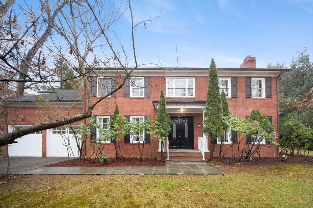 18 Fox Meadow Road Scarsdale NY 10583