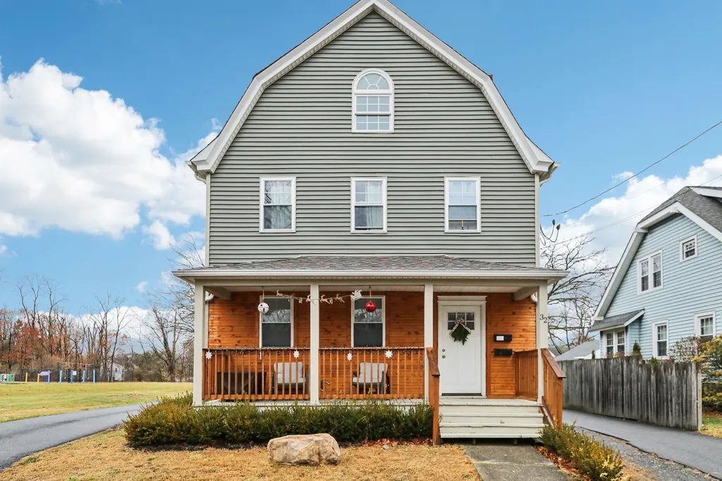 32 Broadway Cornwall NY 12518