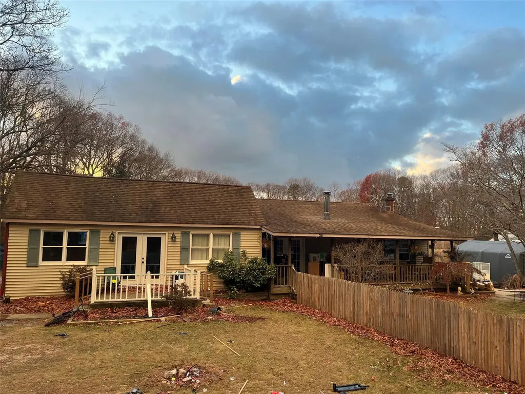 88 Pleasant Brookhaven NY 11720