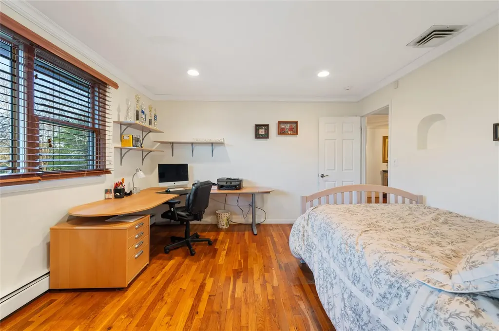 12 Hemingway Drive Dix Hills NY 11746