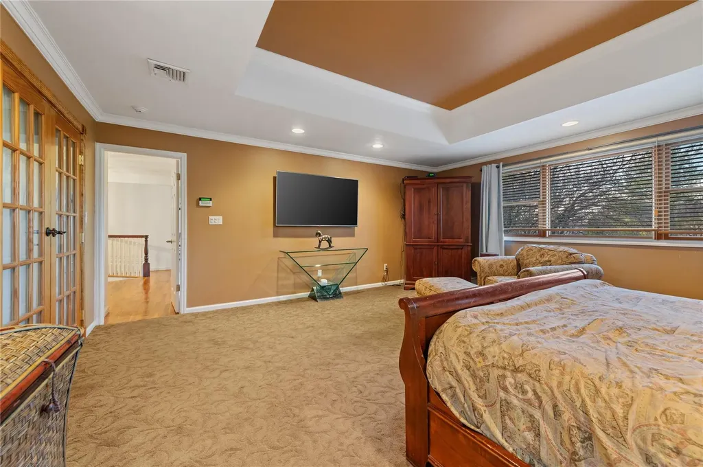 12 Hemingway Drive Dix Hills NY 11746
