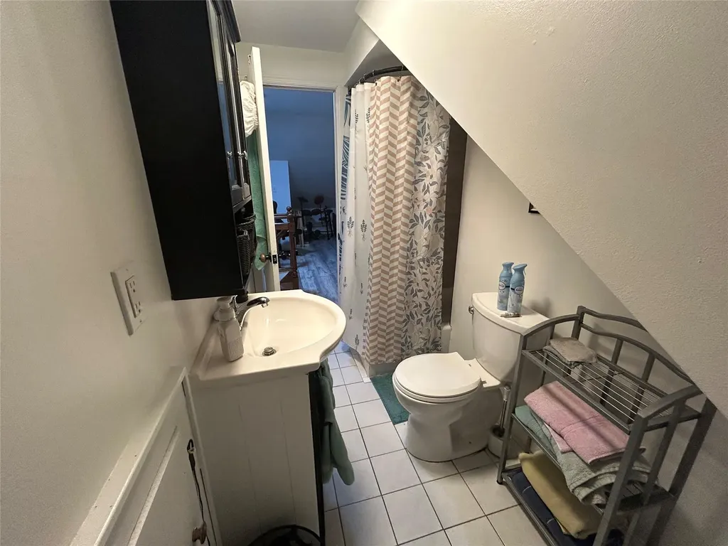 66 Kent Road Island Park NY 11558