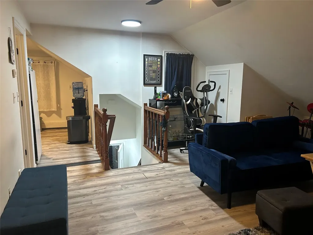 66 Kent Road Island Park NY 11558