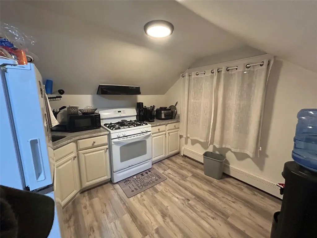 66 Kent Road Island Park NY 11558