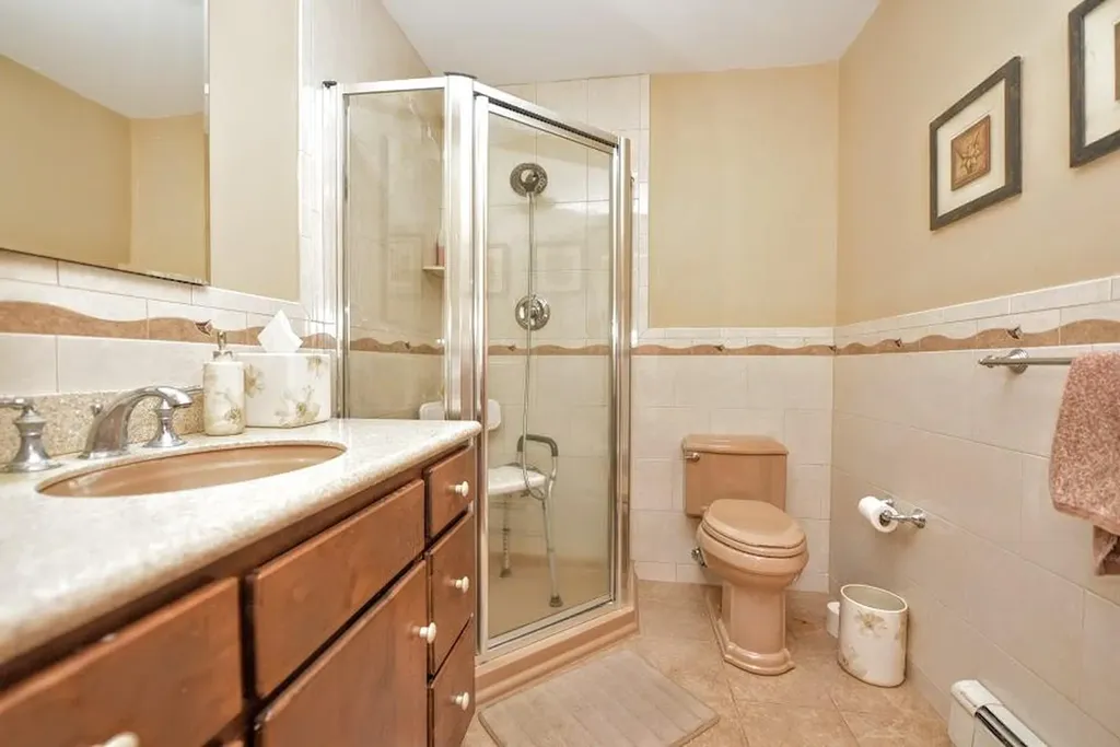 15 Hampton Road Airmont NY 10901