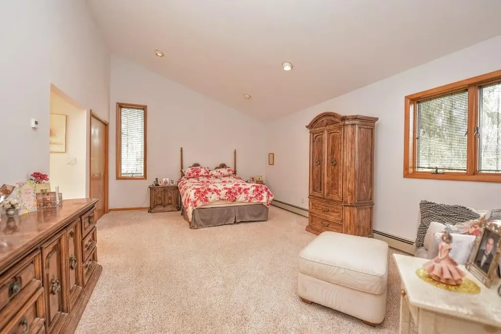 15 Hampton Road Airmont NY 10901