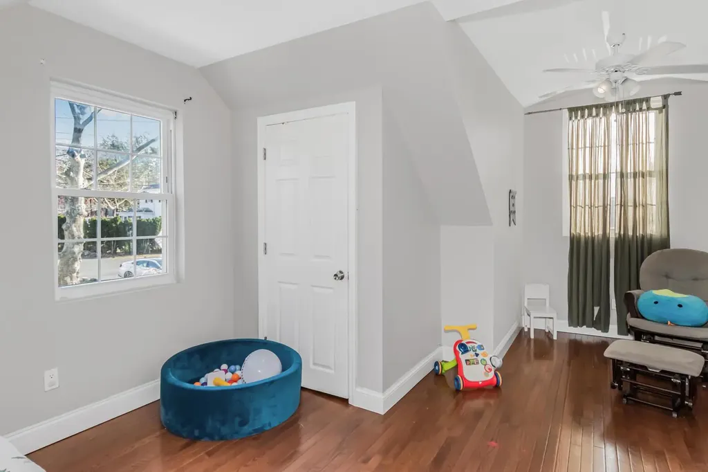 9 Chester Drive Yonkers NY 10710