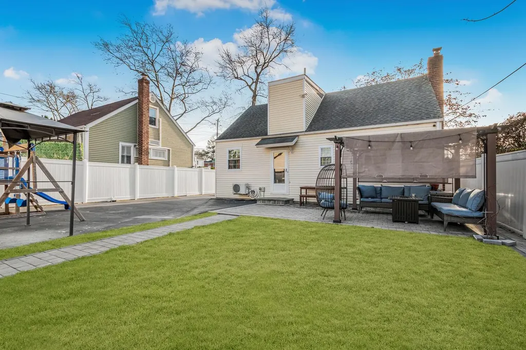 9 Chester Drive Yonkers NY 10710