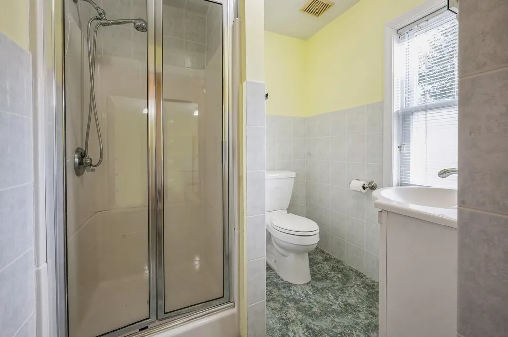 90 Parkway Circle Scarsdale NY 10583