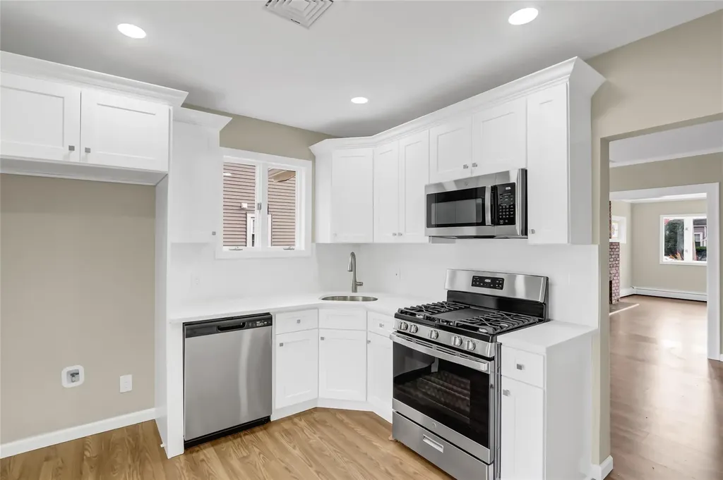 557 Irving Place North Baldwin NY 11510