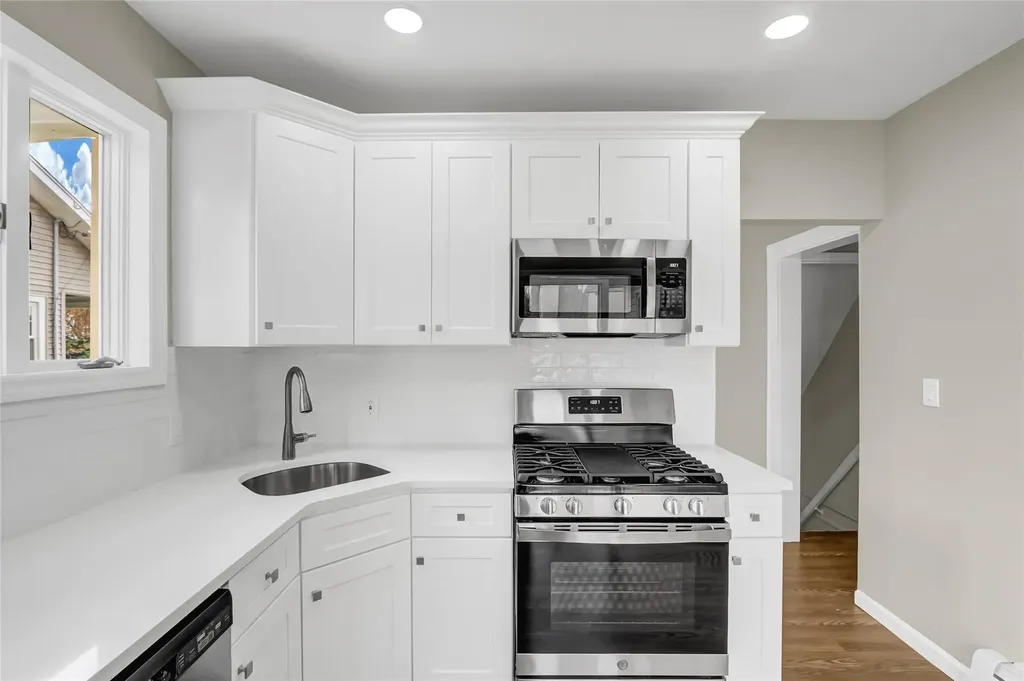 557 Irving Place North Baldwin NY 11510