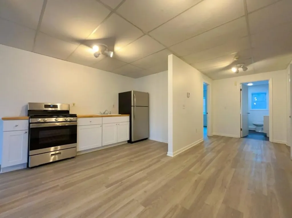 10 Broadway Tivoli NY 12583