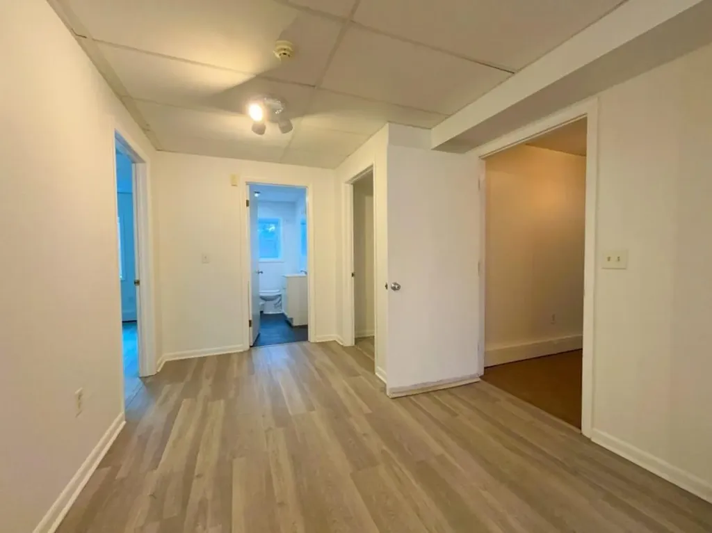 10 Broadway Tivoli NY 12583