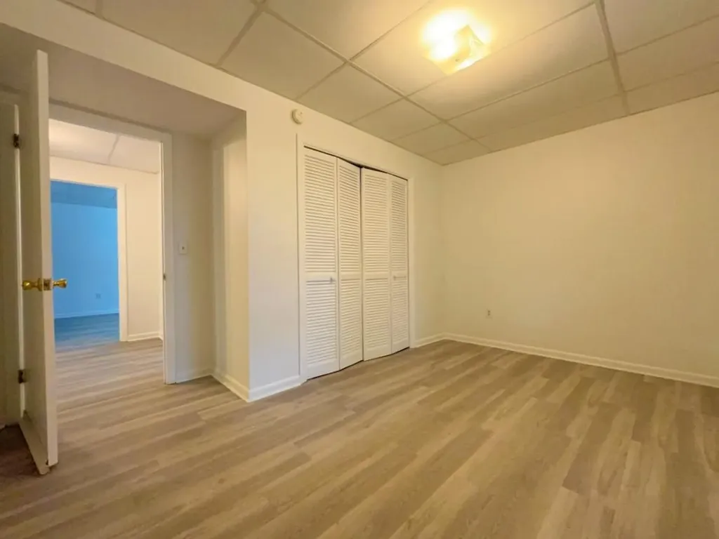 10 Broadway Tivoli NY 12583
