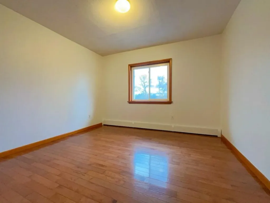 10 Broadway Tivoli NY 12583