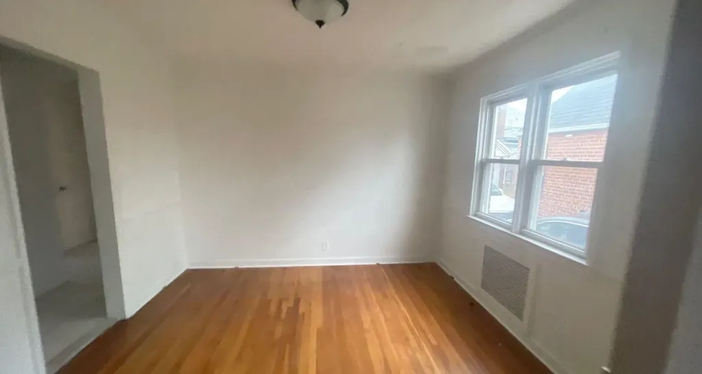 177 Roberta Street Valley Stream NY 11580