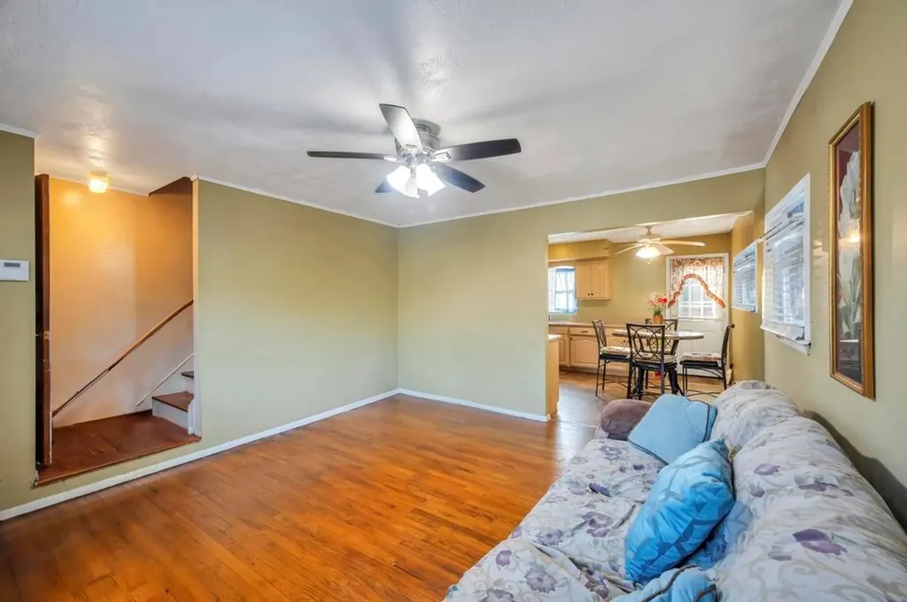 7 Quogue Avenue Riverhead NY 11901