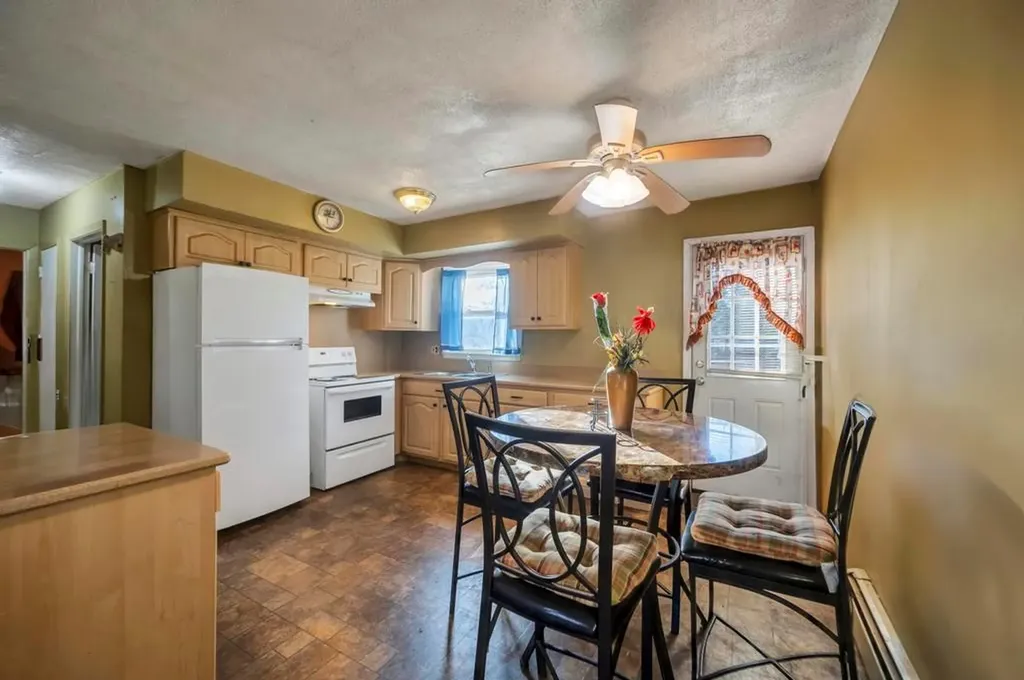 7 Quogue Avenue Riverhead NY 11901