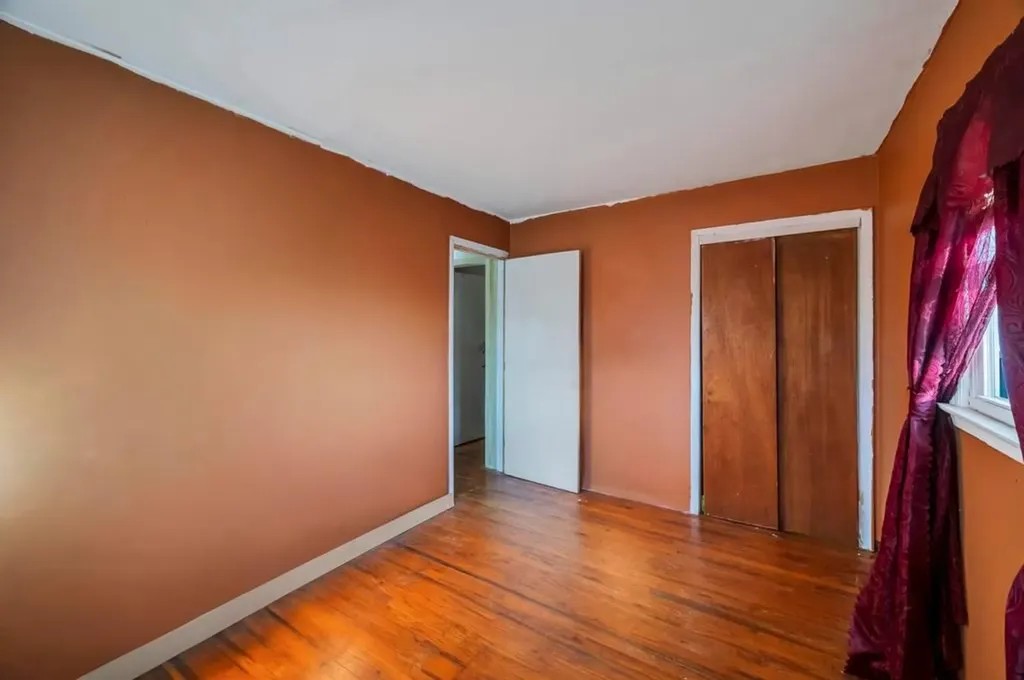 7 Quogue Avenue Riverhead NY 11901