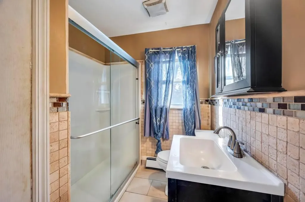 7 Quogue Avenue Riverhead NY 11901