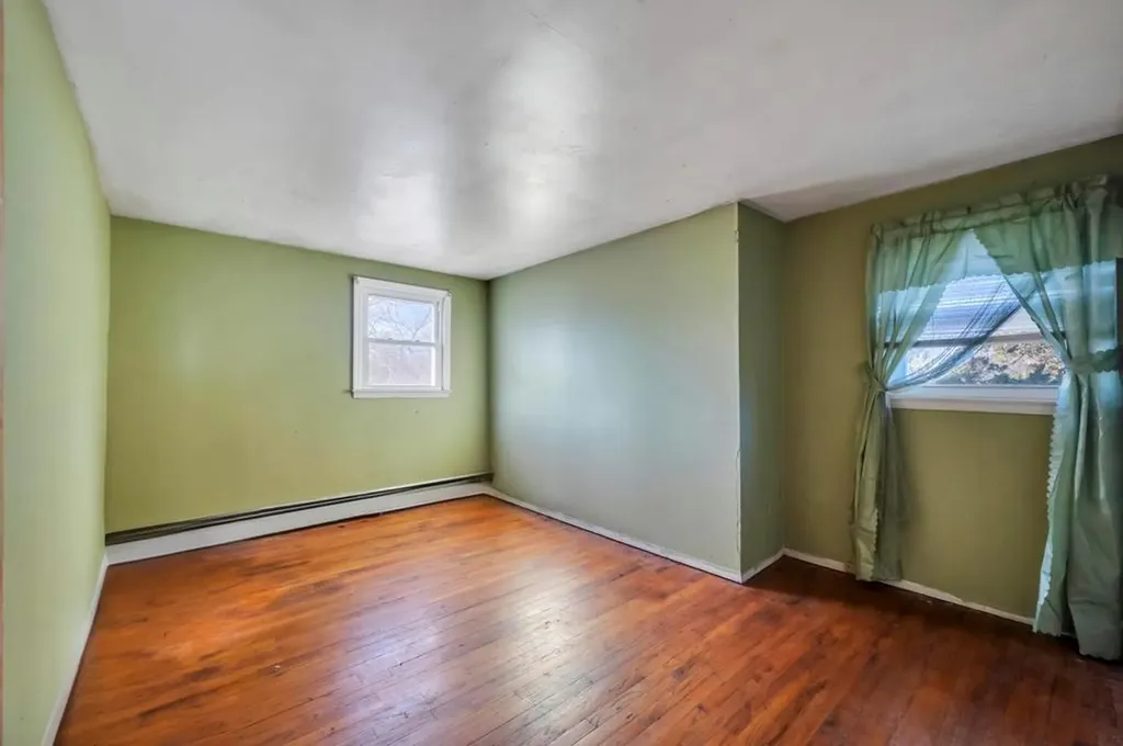 7 Quogue Avenue Riverhead NY 11901