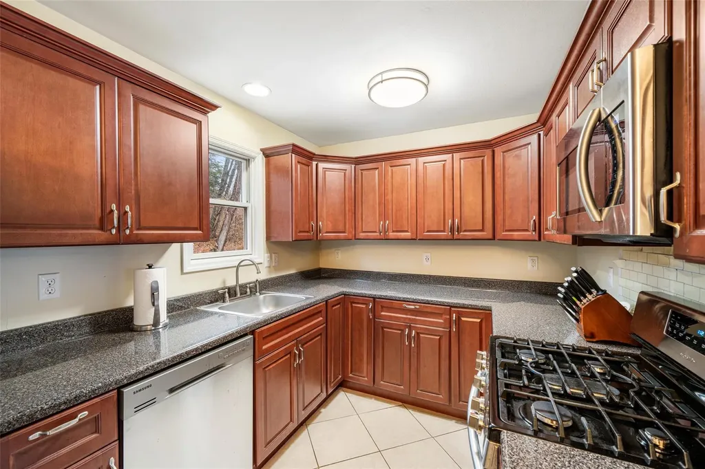 14 Dorothy Drive Monroe NY 10950
