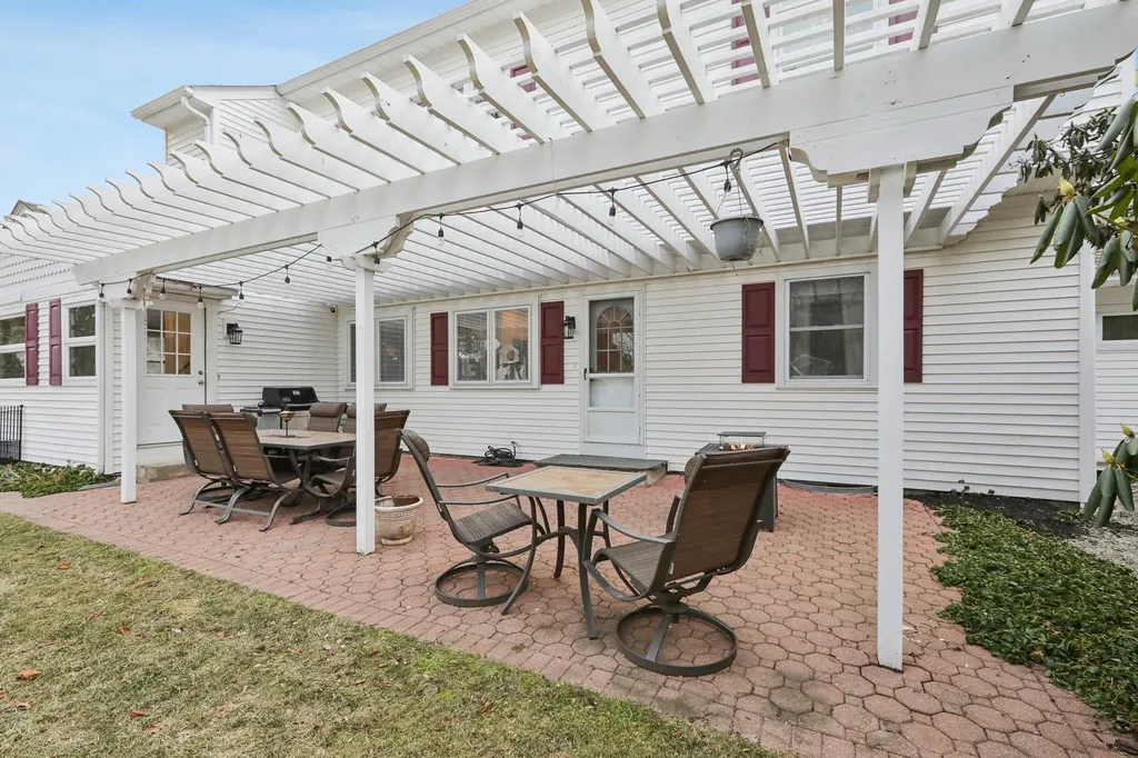3 Robin Brae Warwick NY 10990