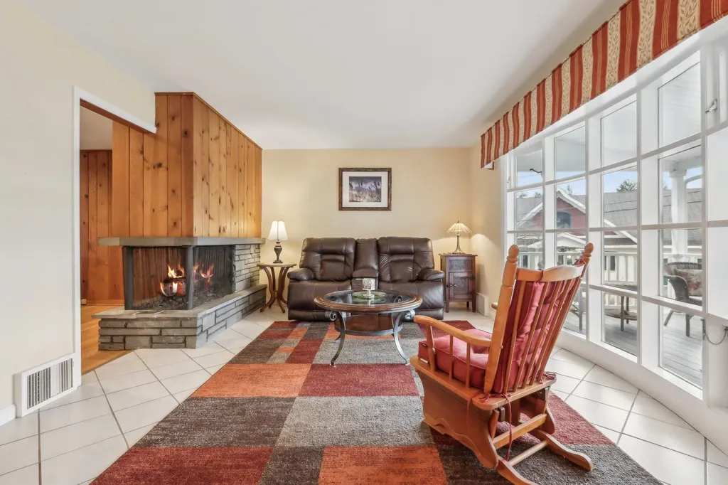 3 Robin Brae Warwick NY 10990