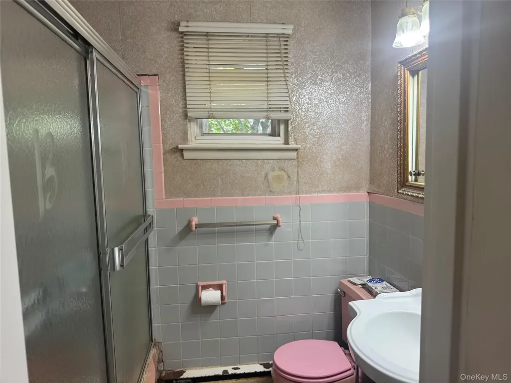 383 Clinton Avenue Cedarhurst NY 11516