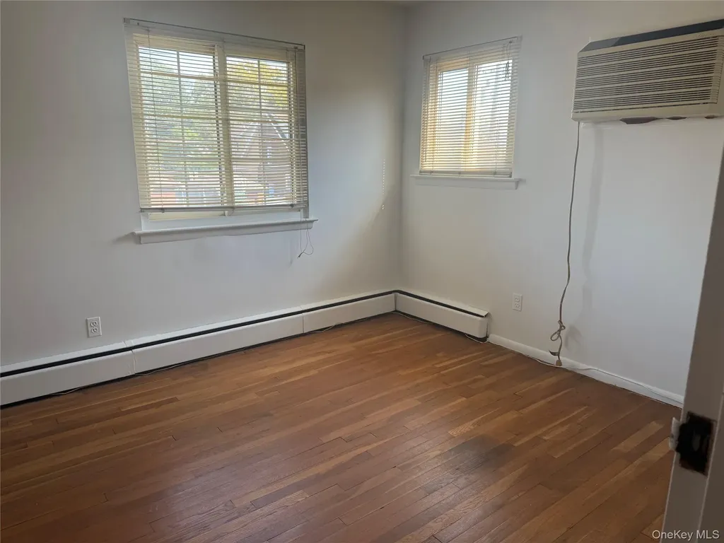 383 Clinton Avenue Cedarhurst NY 11516