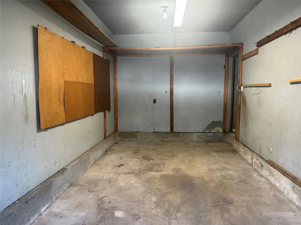 383 Clinton Avenue Cedarhurst NY 11516