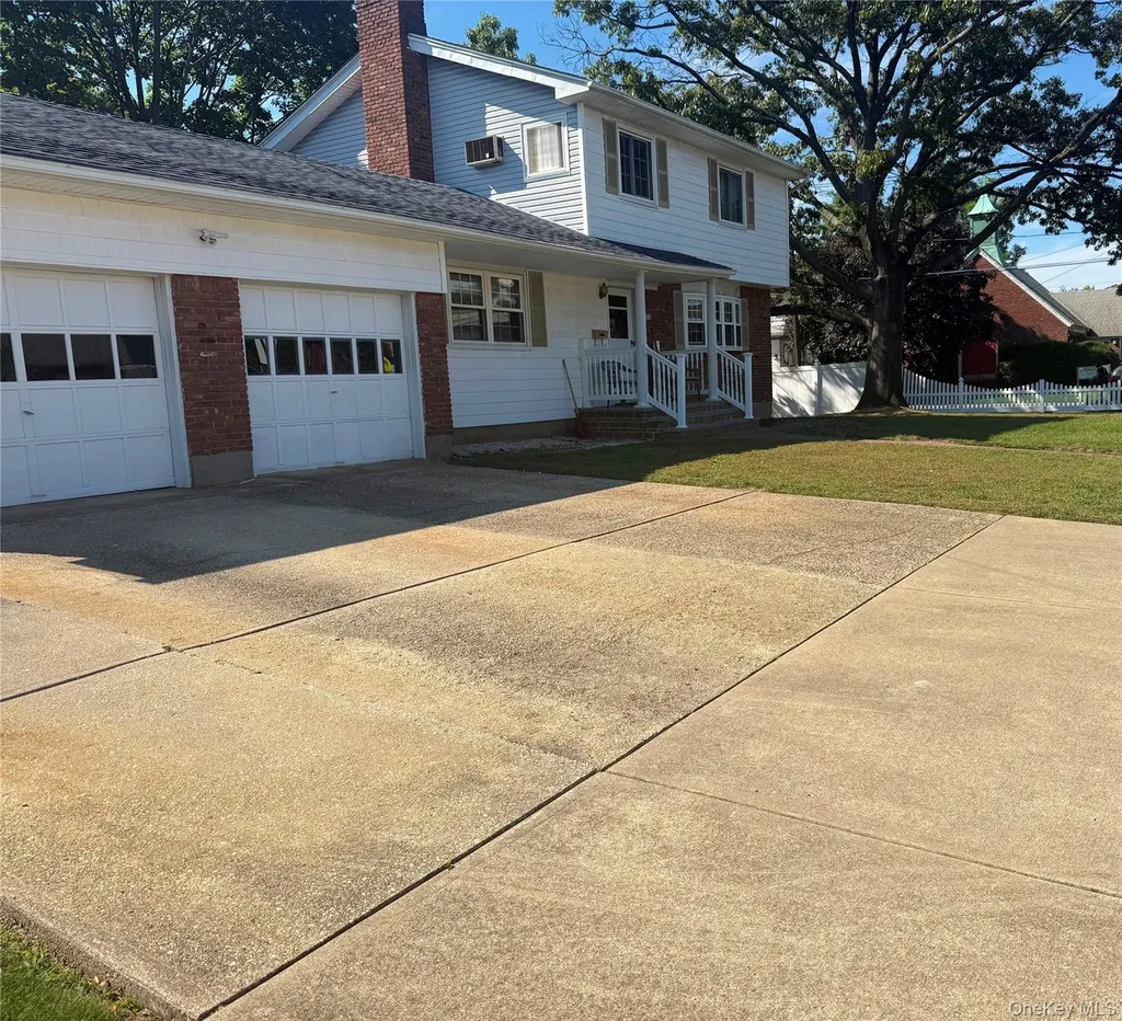 383 Clinton Avenue Cedarhurst NY 11516