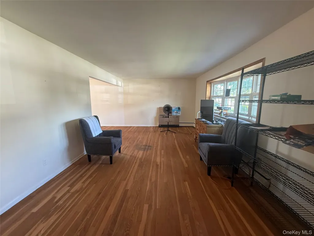 383 Clinton Avenue Cedarhurst NY 11516