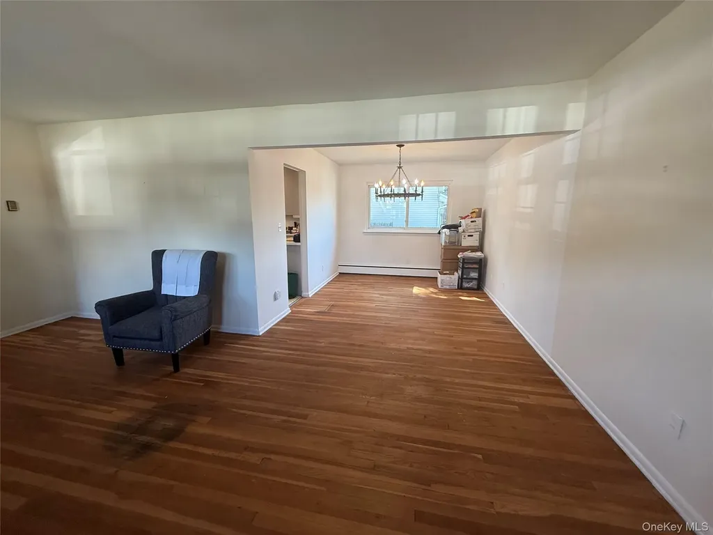 383 Clinton Avenue Cedarhurst NY 11516