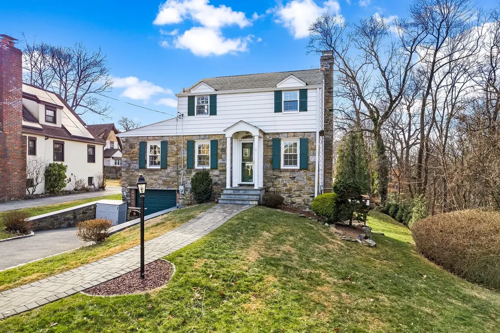 6 Winans Drive Yonkers NY 10701