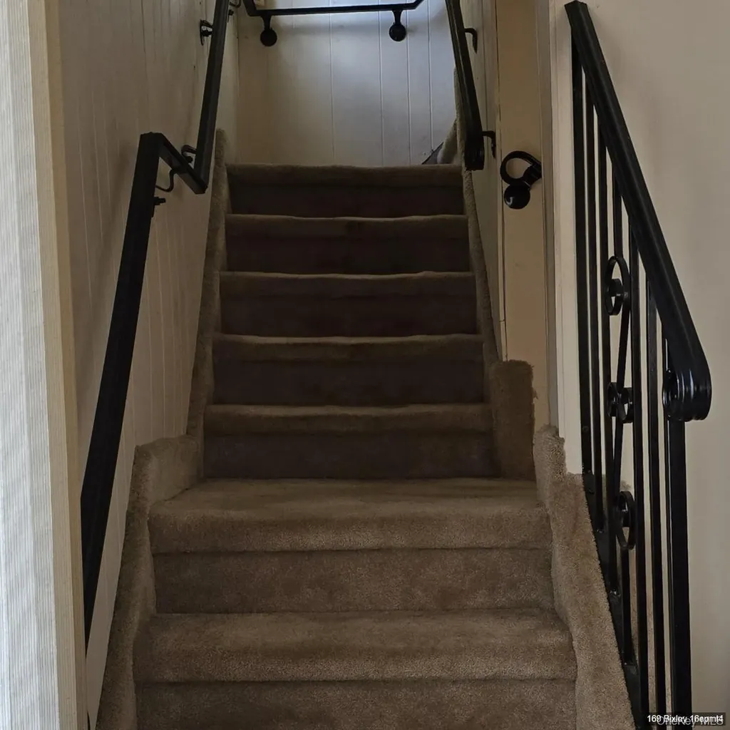 169 Bixley Heath Lynbrook NY 11563