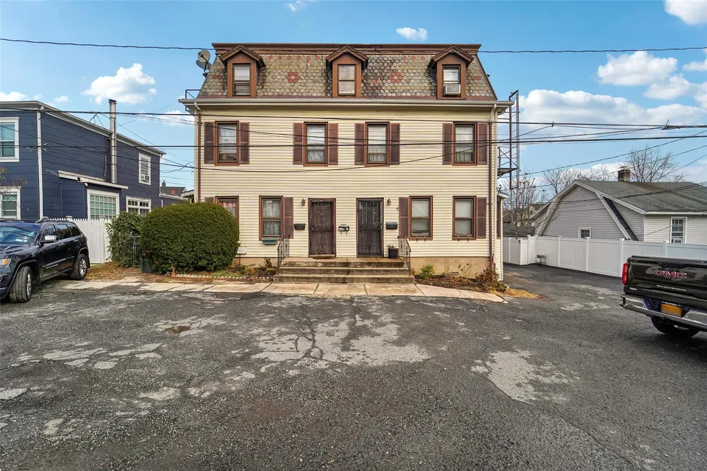 8 Ridgeview Place Port Chester NY 10573