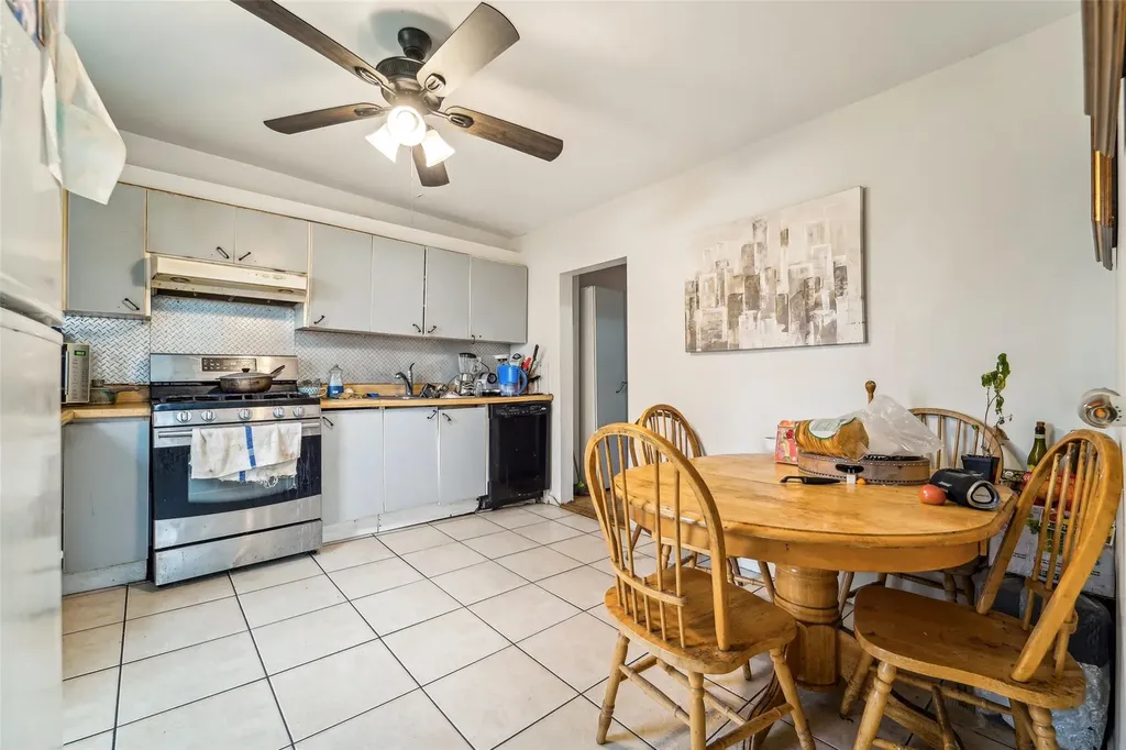 8 Ridgeview Place Port Chester NY 10573