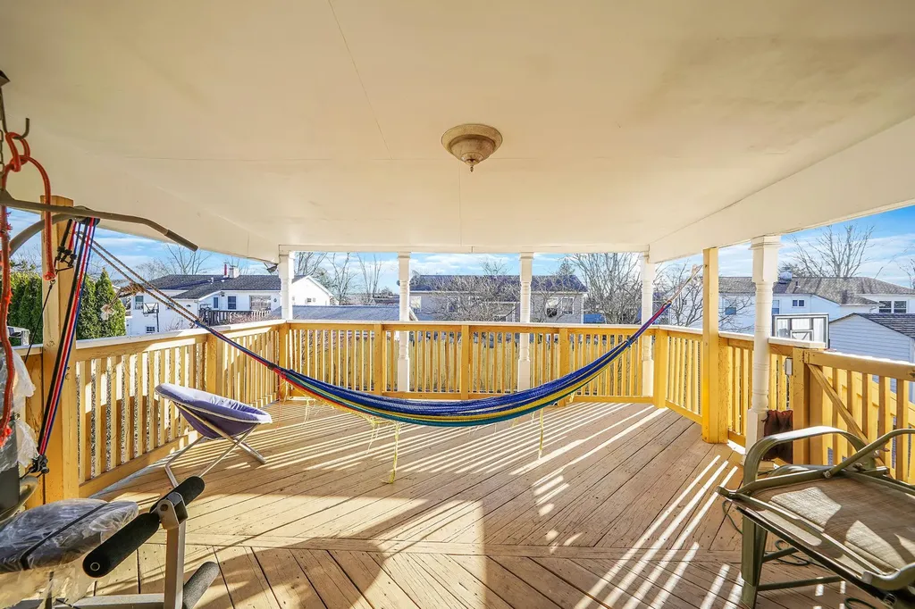 32 Grouse Drive Brentwood NY 11717