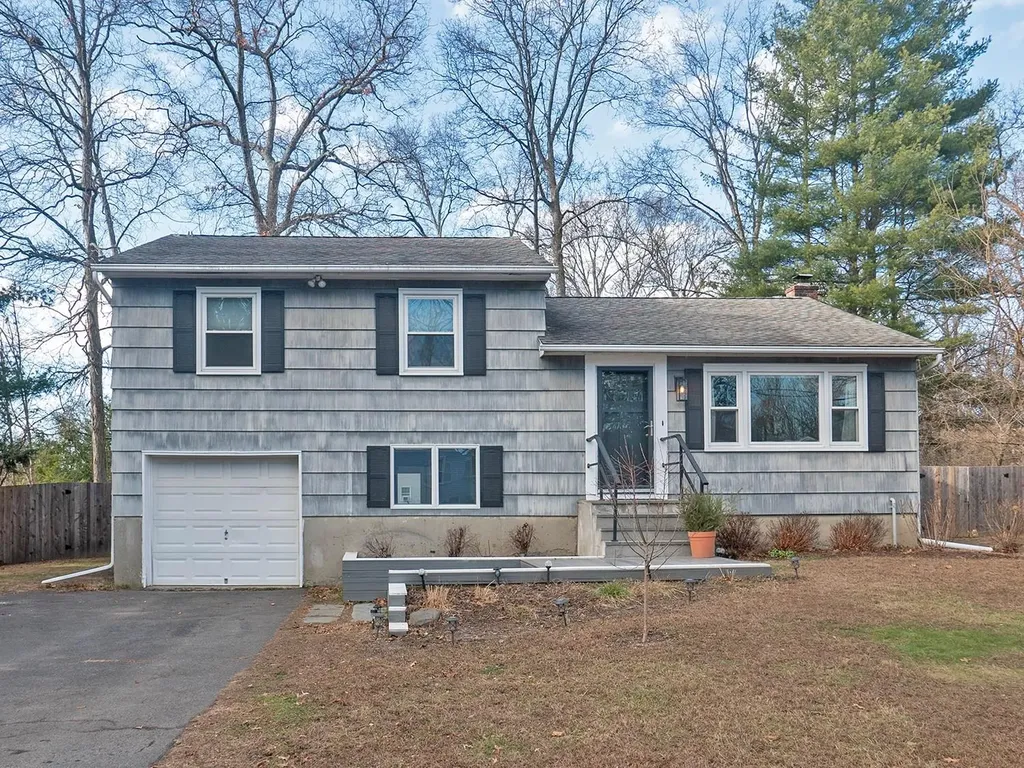 1 Appletree Drive Rhinebeck NY 12572
