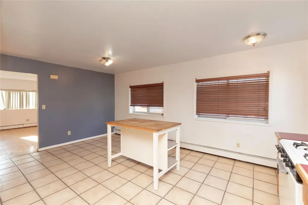 19 Winters Street Bronx NY 10464
