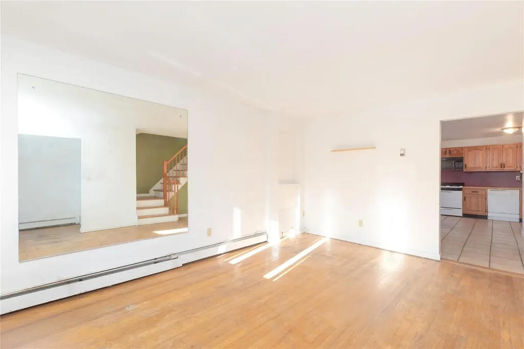 19 Winters Street Bronx NY 10464
