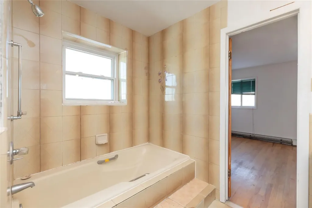 19 Winters Street Bronx NY 10464