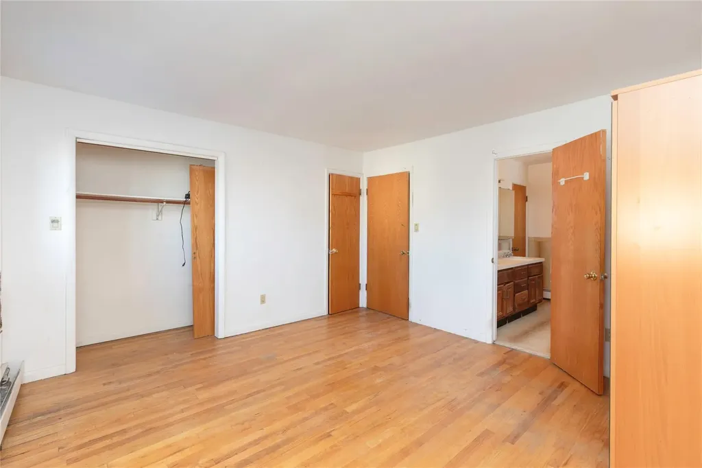 19 Winters Street Bronx NY 10464
