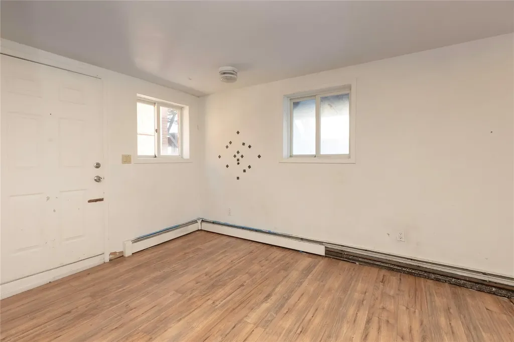 19 Winters Street Bronx NY 10464