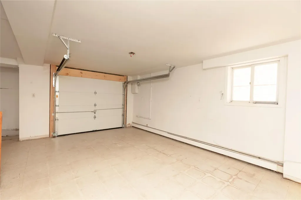 19 Winters Street Bronx NY 10464