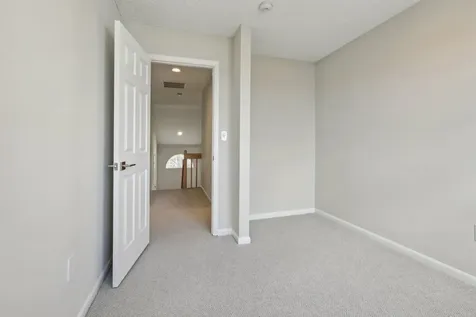 51 Eagle Ridge Way Nanuet NY 10954