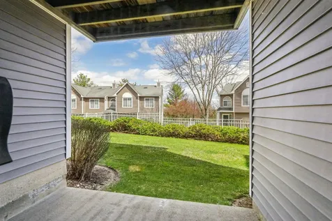51 Eagle Ridge Way Nanuet NY 10954